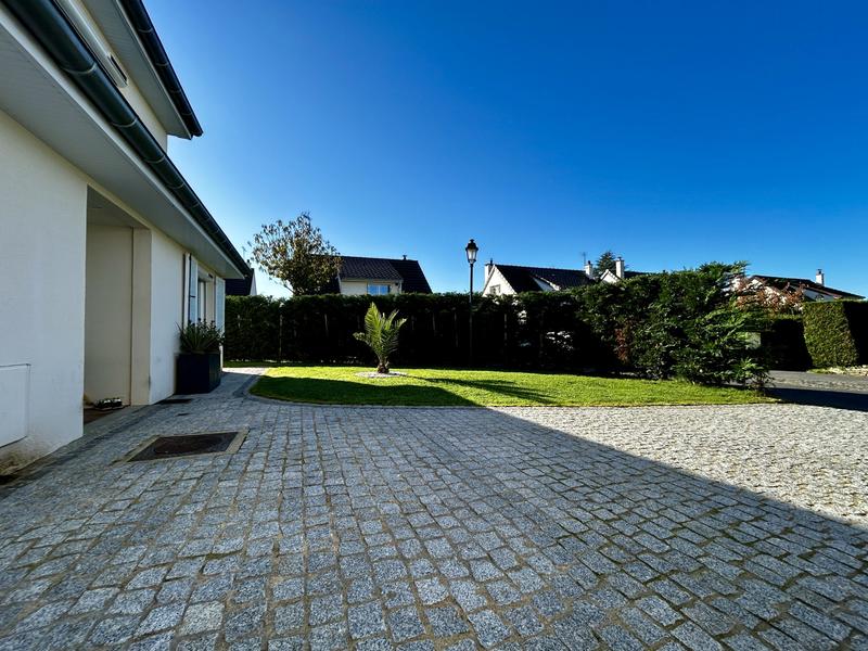 Maison - 115 m² - 6 pièces