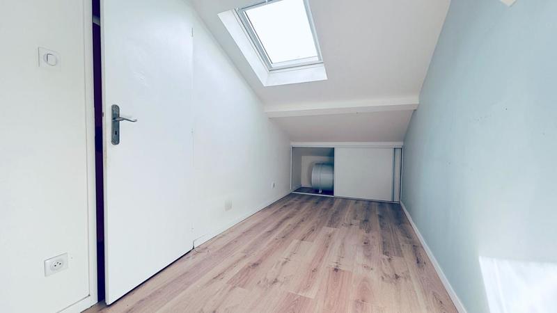 Maison de ville - 76 m² - 4 pièces