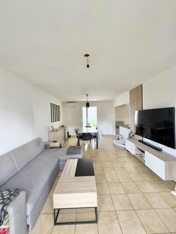 Maison - 85 m² - 4 pièces