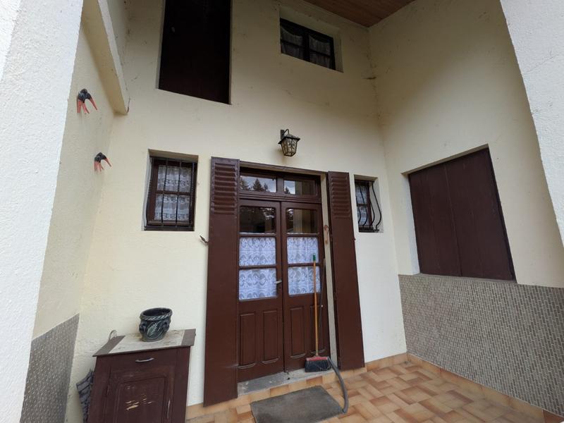 Maison - 80 m² - 5 pièces