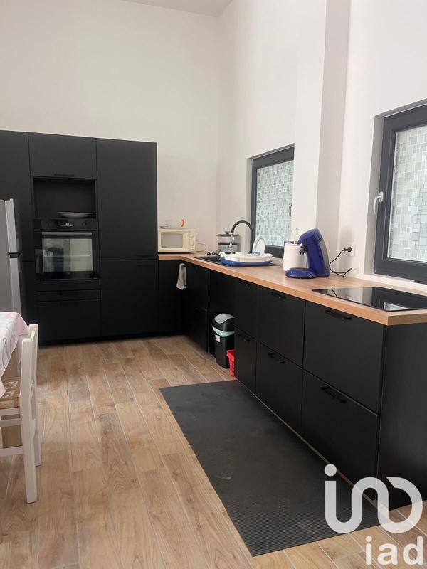 Appartement - 85 m² - 3 pièces