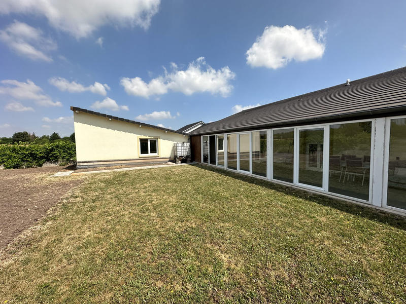 Maison - 122 m² - 5 pièces