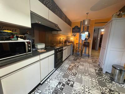 Appartement - 75 m² - 3 pièces