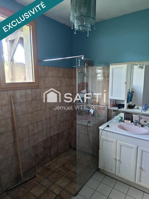 Maison - 278 m² - 10 pièces