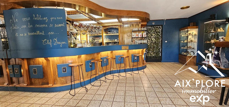 Fonds de commerce - 2 000 m²