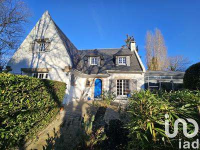 Maison - 175 m² - 8 pièces