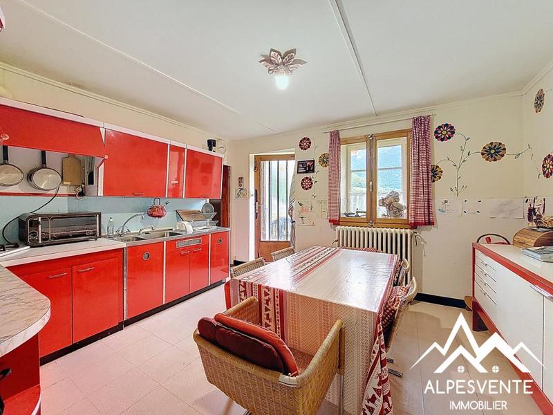 Ferme - 93 m² - 8 pièces