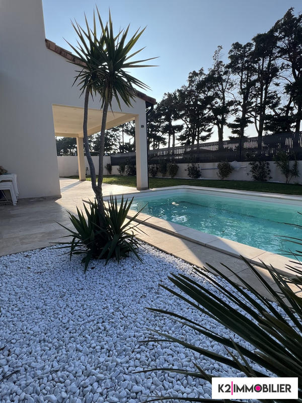 Villa - 160 m² - 5 pièces