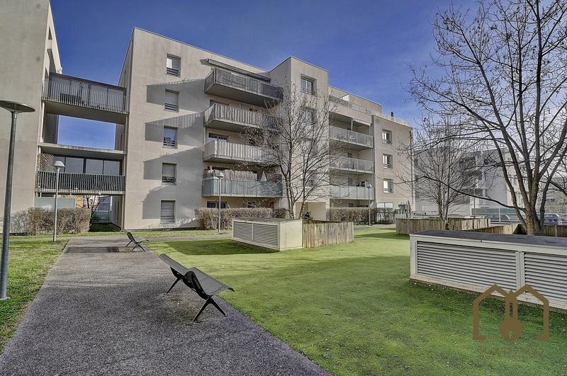 Appartement - 74 m² - 4 pièces