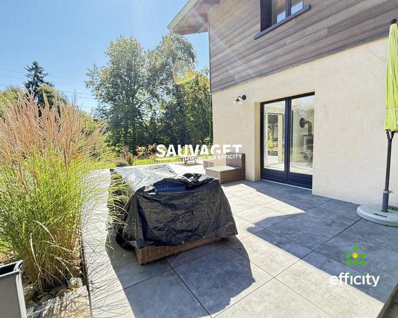 Maison - 143 m² - 5 pièces