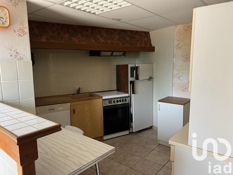 Maison - 252 m² - 7 pièces