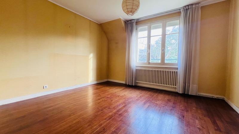 Maison - 116 m² - 6 pièces