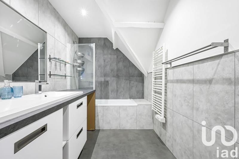 Duplex - 70 m² - 3 pièces