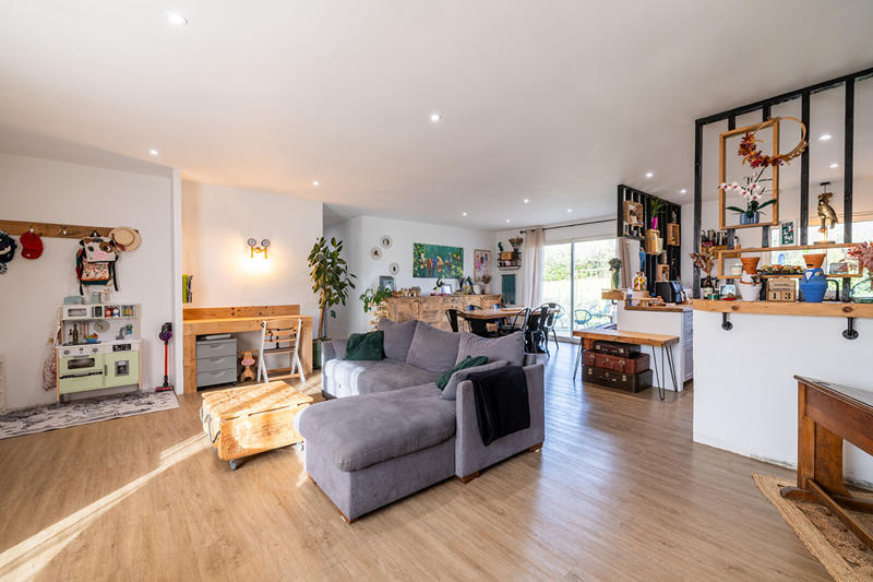 Maison - 121 m² - 4 pièces