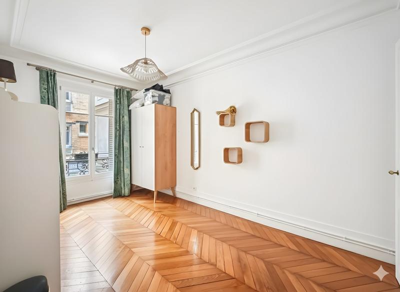 Appartement - 125 m² - 5 pièces