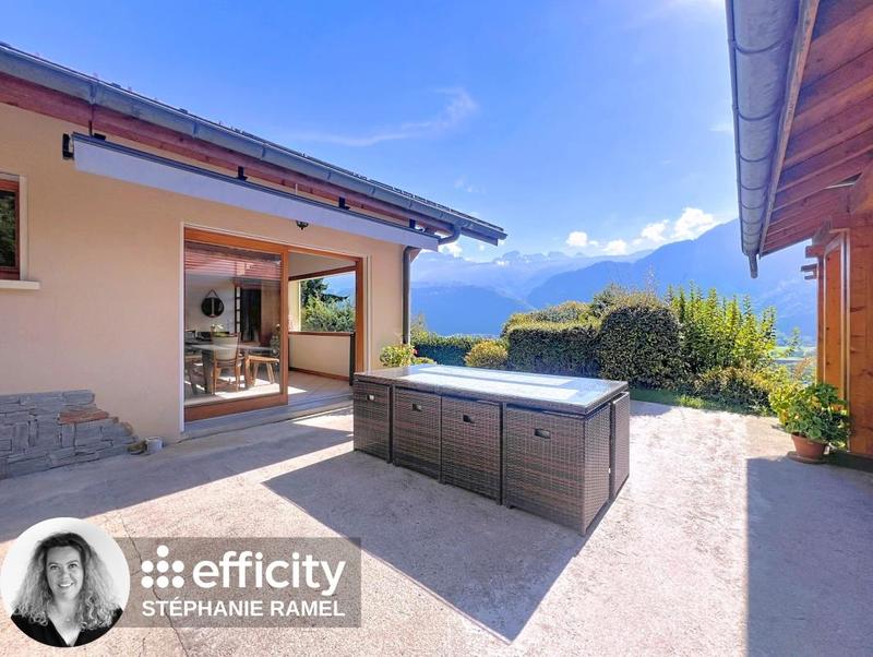 Maison - 143 m² - 6 pièces