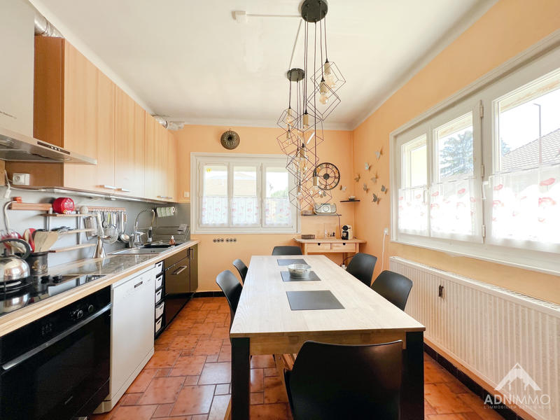 Maison - 170 m² - 5 pièces