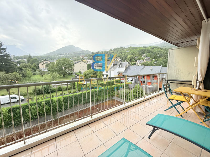 Appartement - 88 m² - 4 pièces