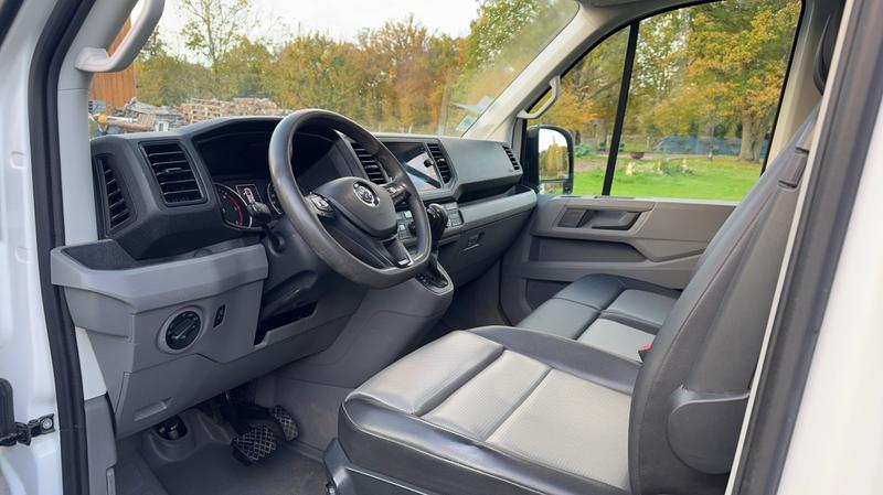 Volkswagen Crafter Vu 2.0 Tdi 140 Business Line - Automatique Entretien constructeur