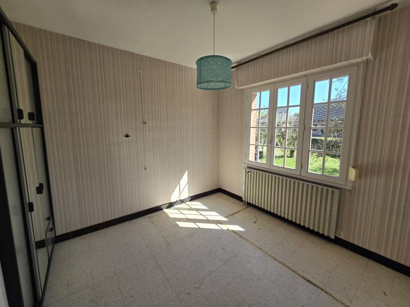 Maison - 96 m² - 6 pièces