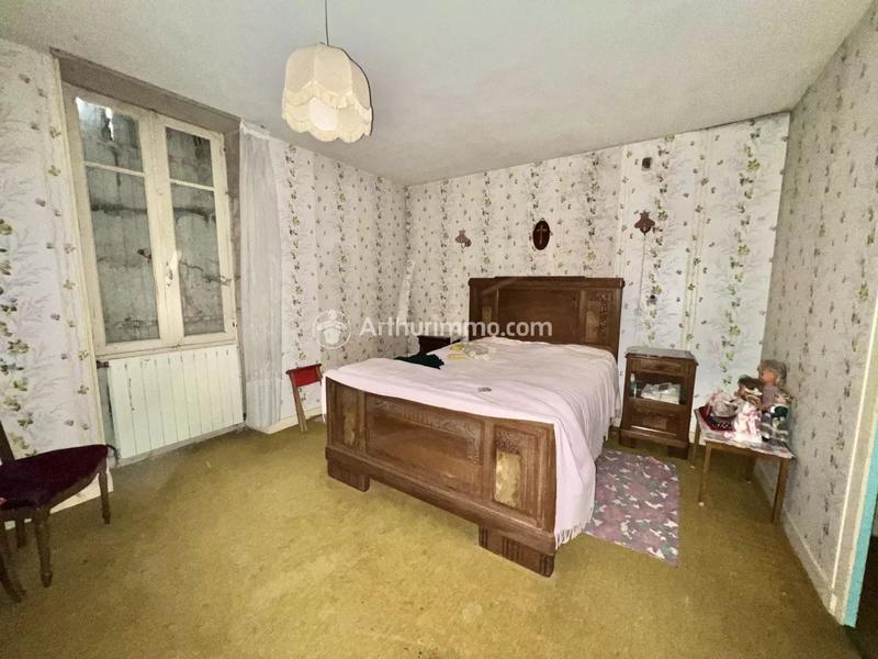 Maison - 184 m² - 7 pièces