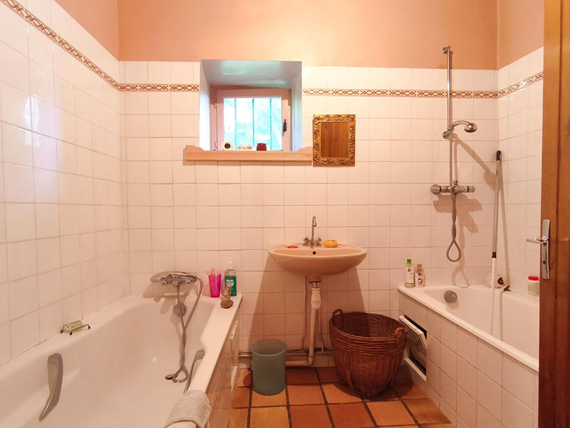 Maison - 153 m² - 5 pièces