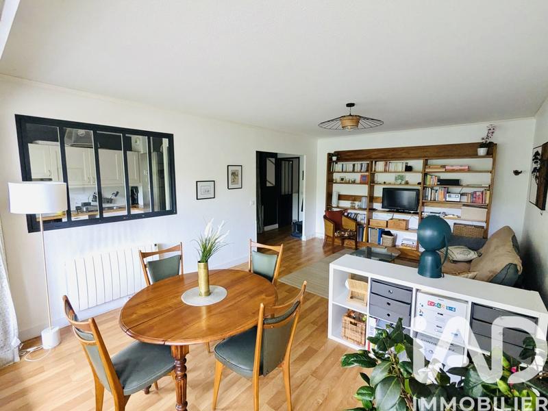 Appartement - 96 m² - 5 pièces