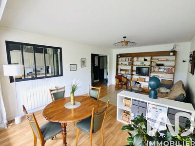 Appartement - 96 m² - 5 pièces