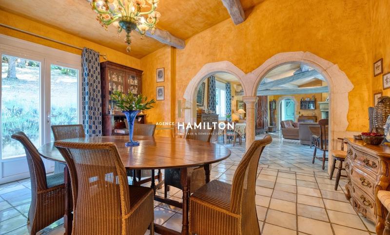 Maison d'architecte - 187 m² - 6 pièces