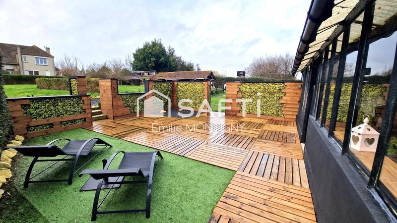 Maison - 233 m² - 9 pièces