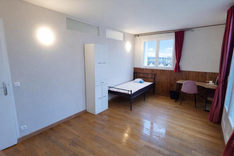 Appartement - 94 m² - 5 pièces