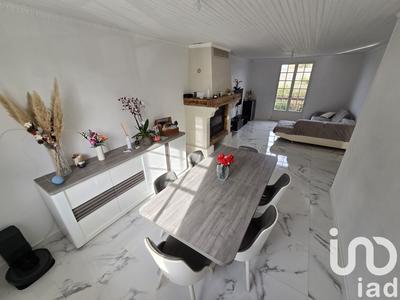 Maison - 122 m² - 7 pièces