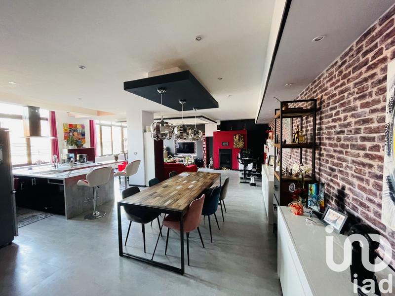 Appartement - 169 m² - 5 pièces