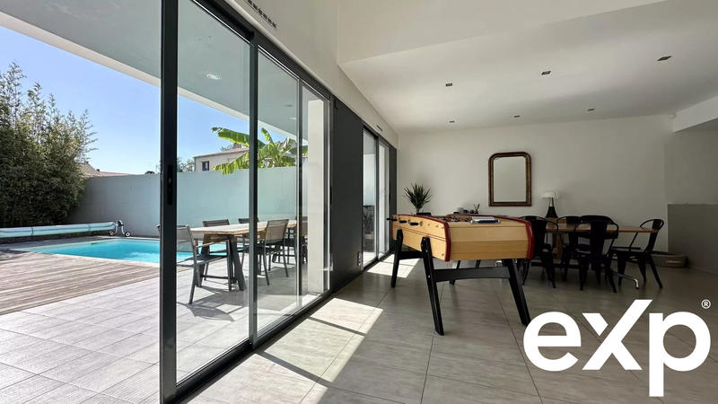 Villa - 180 m² - 5 pièces