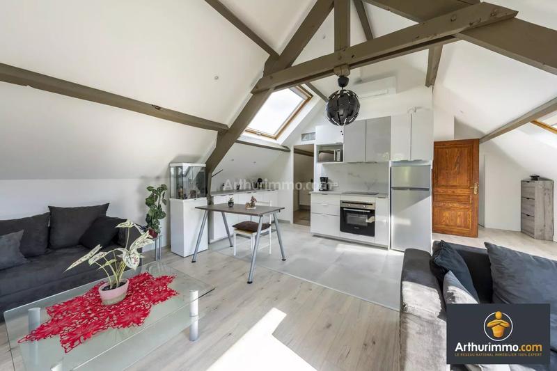 Maison - 223 m² - 7 pièces