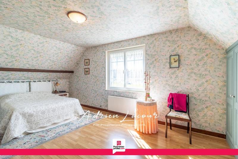 Maison - 152 m² - 8 pièces