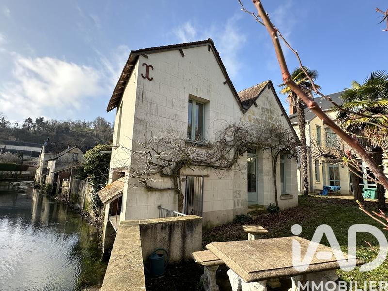 Maison - 295 m² - 13 pièces