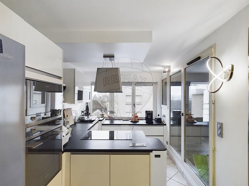 Appartement - 152 m² - 3 pièces