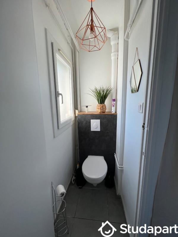 Chambre - 14 m² - 1 pièce