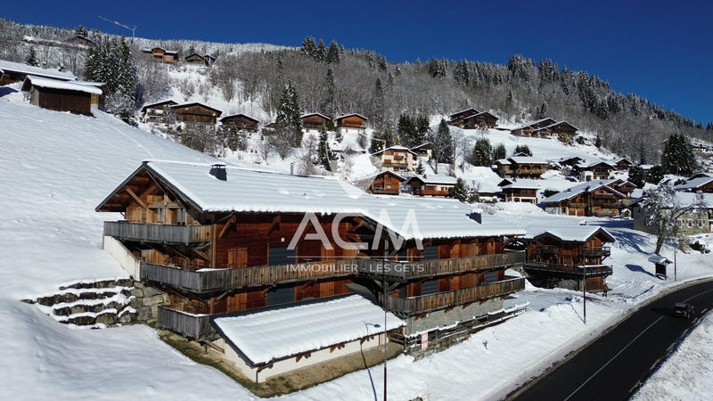 Appartement - 84 m² - 4 pièces