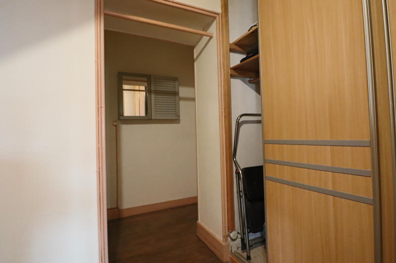 Maison - 232 m² - 11 pièces