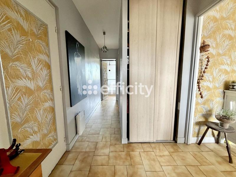 Appartement - 64 m² - 3 pièces