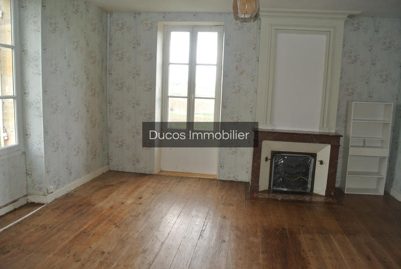 Maison - 244 m² - 7 pièces