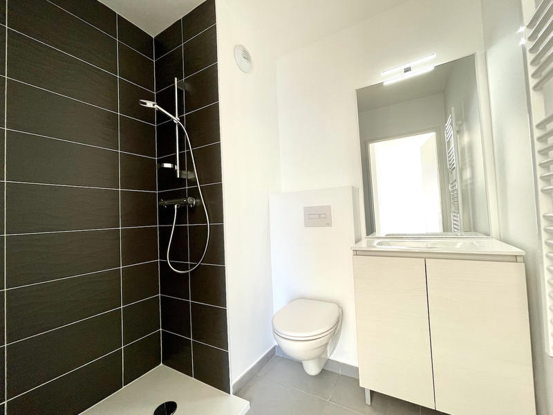 Appartement - 94 m² - 4 pièces