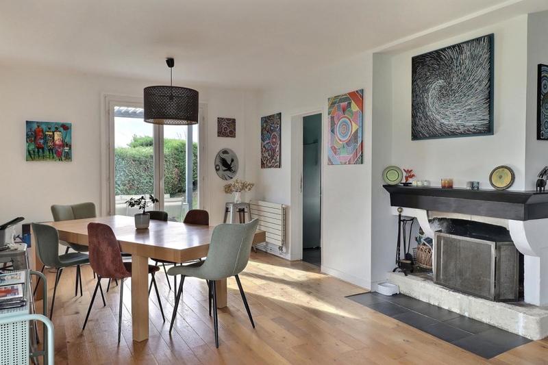 Maison - 105 m² - 6 pièces