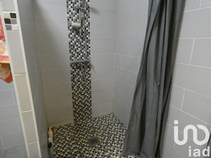 Maison - 215 m² - 7 pièces