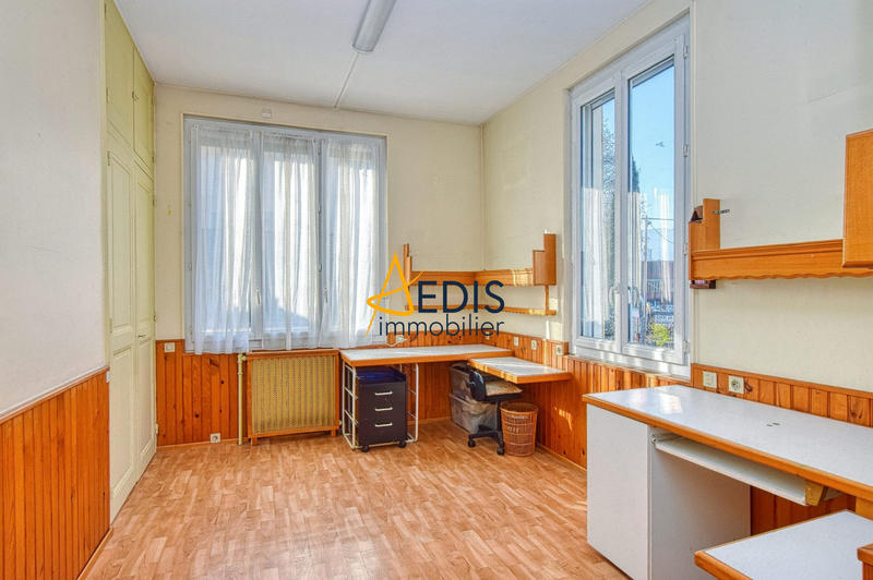 Maison - 172 m² - 8 pièces