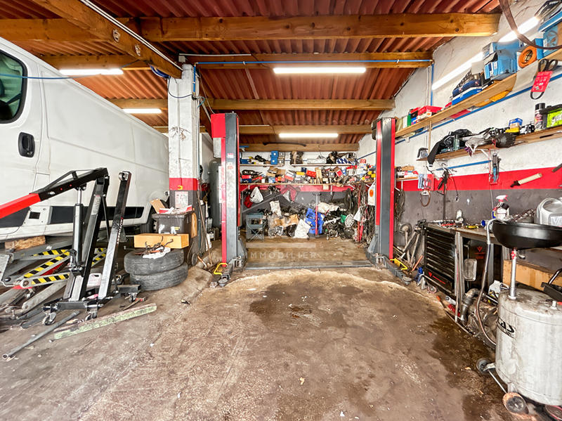 Fonds de commerce - 77 m²