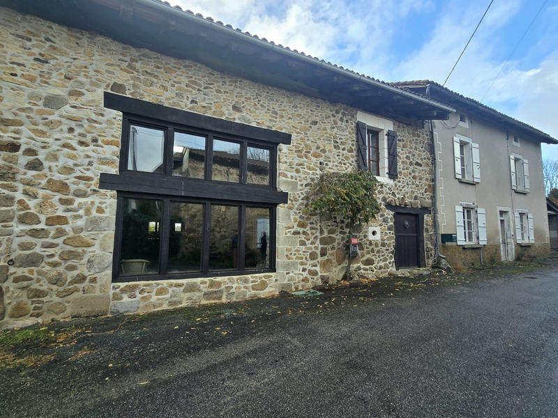 Maison ancienne - 388 m² - 12 pièces