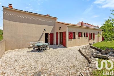 Maison - 135 m² - 5 pièces